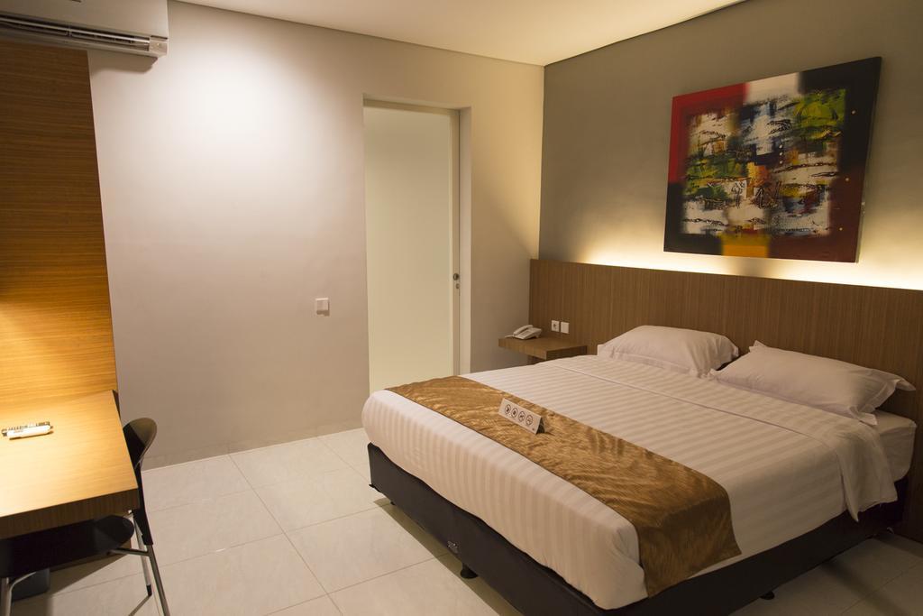 Gm253 Hotel Jembel Rum bild